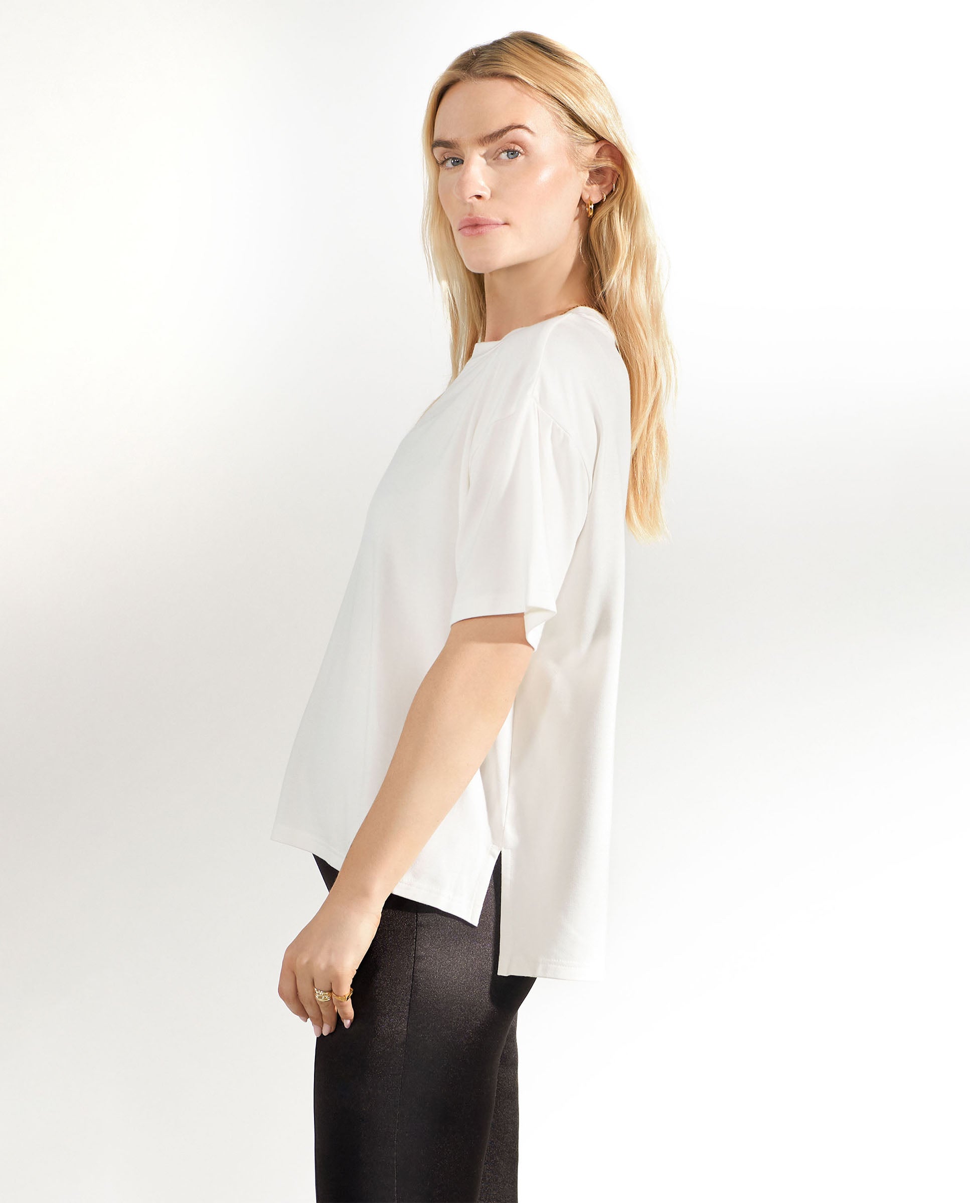 Camiseta manga corta soft fiber marfil by Bread&Bo