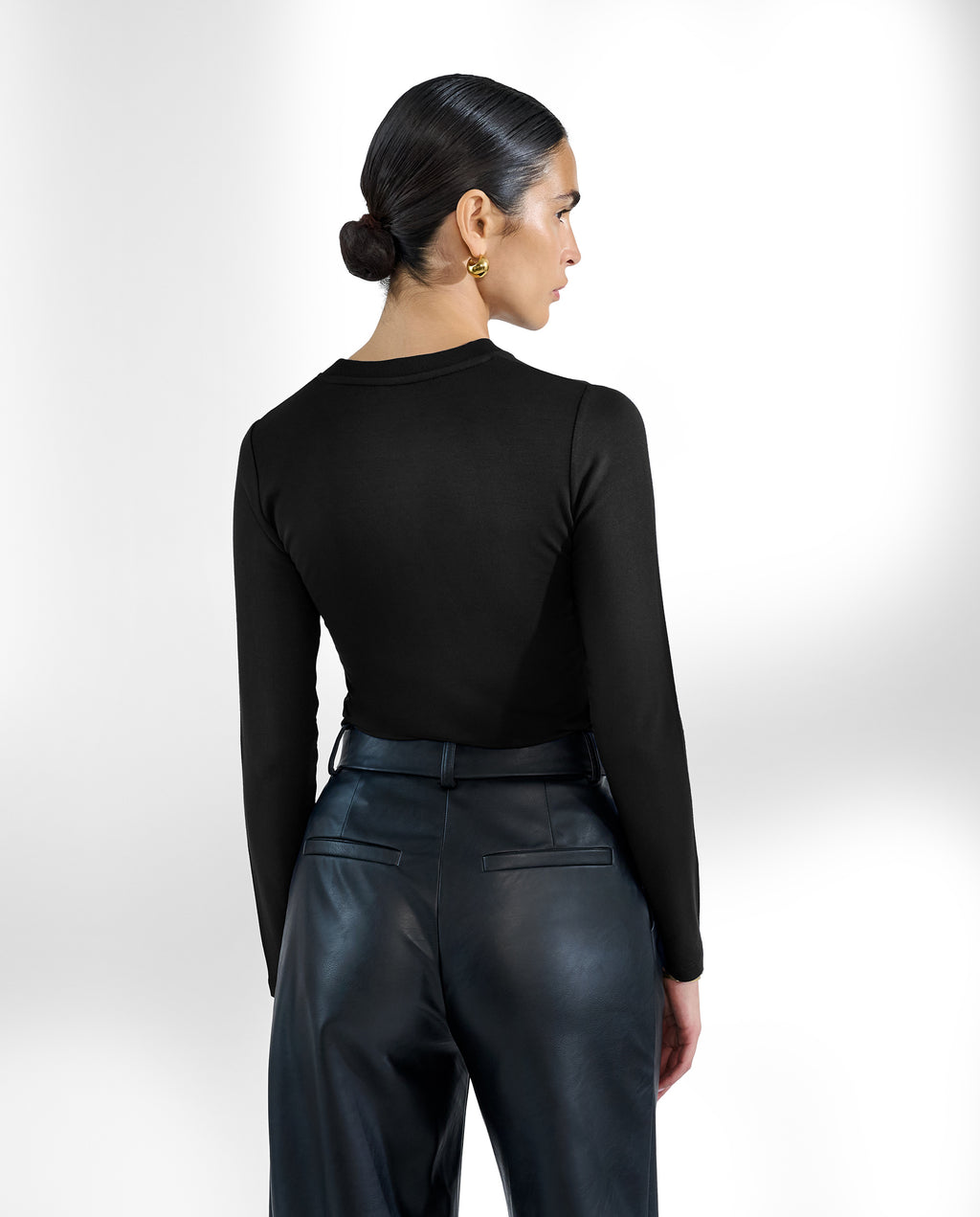 Camiseta negra ajustada manga larga by Bread&Boxer