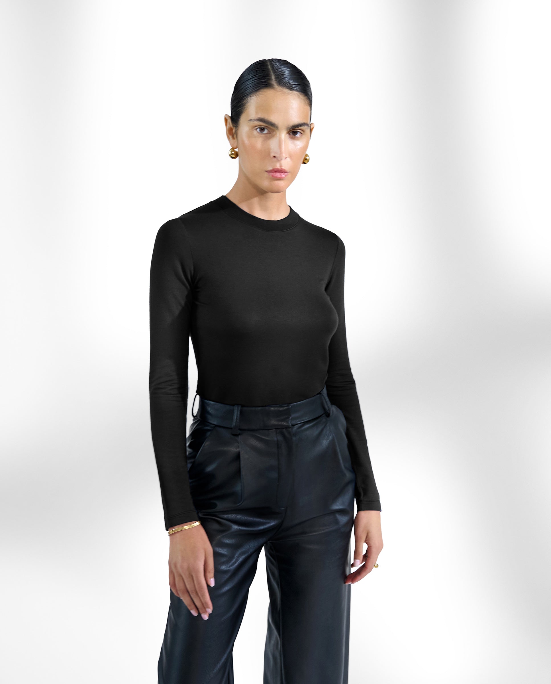 Camiseta negra ajustada manga larga by Bread&Boxer