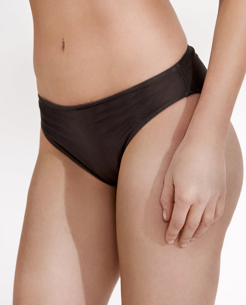 Braguita de bikini marrón