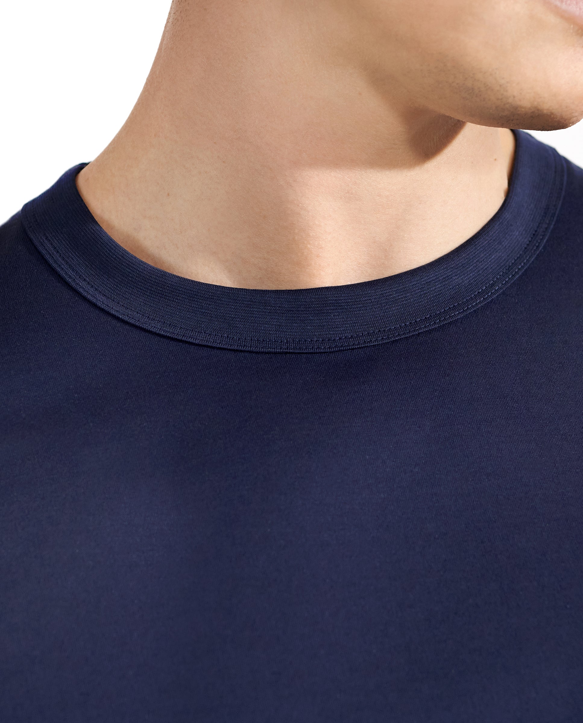 Camiseta cuello caja algodón pima marino by Bread&